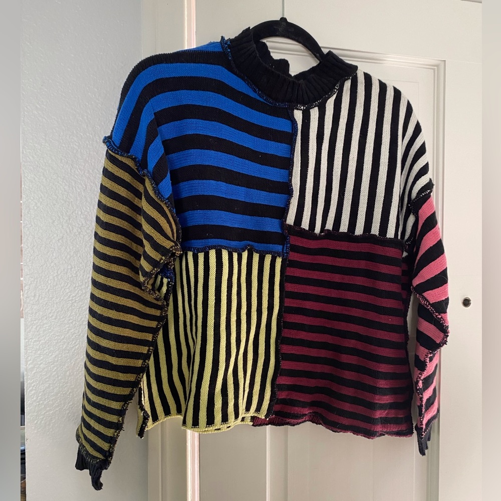 FUN SWEATER